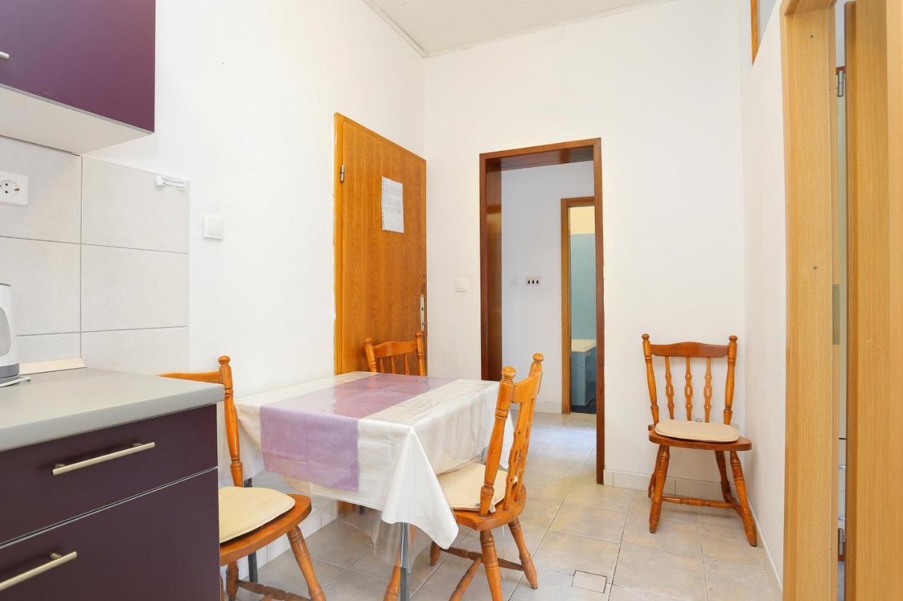 Apartments By The Sea Zivogosce - Blato, Makarska - 1057 Blato  Ngoại thất bức ảnh