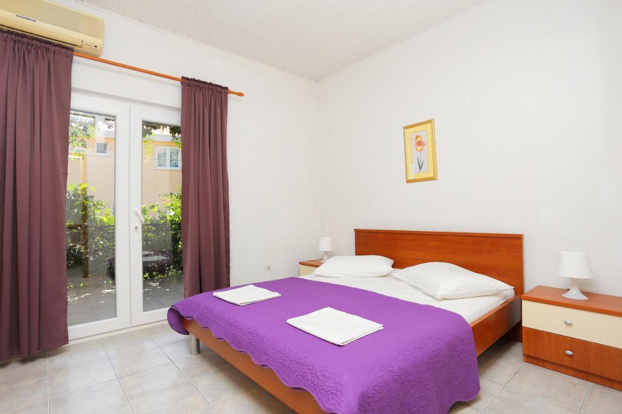 Apartments By The Sea Zivogosce - Blato, Makarska - 1057 Blato  Ngoại thất bức ảnh