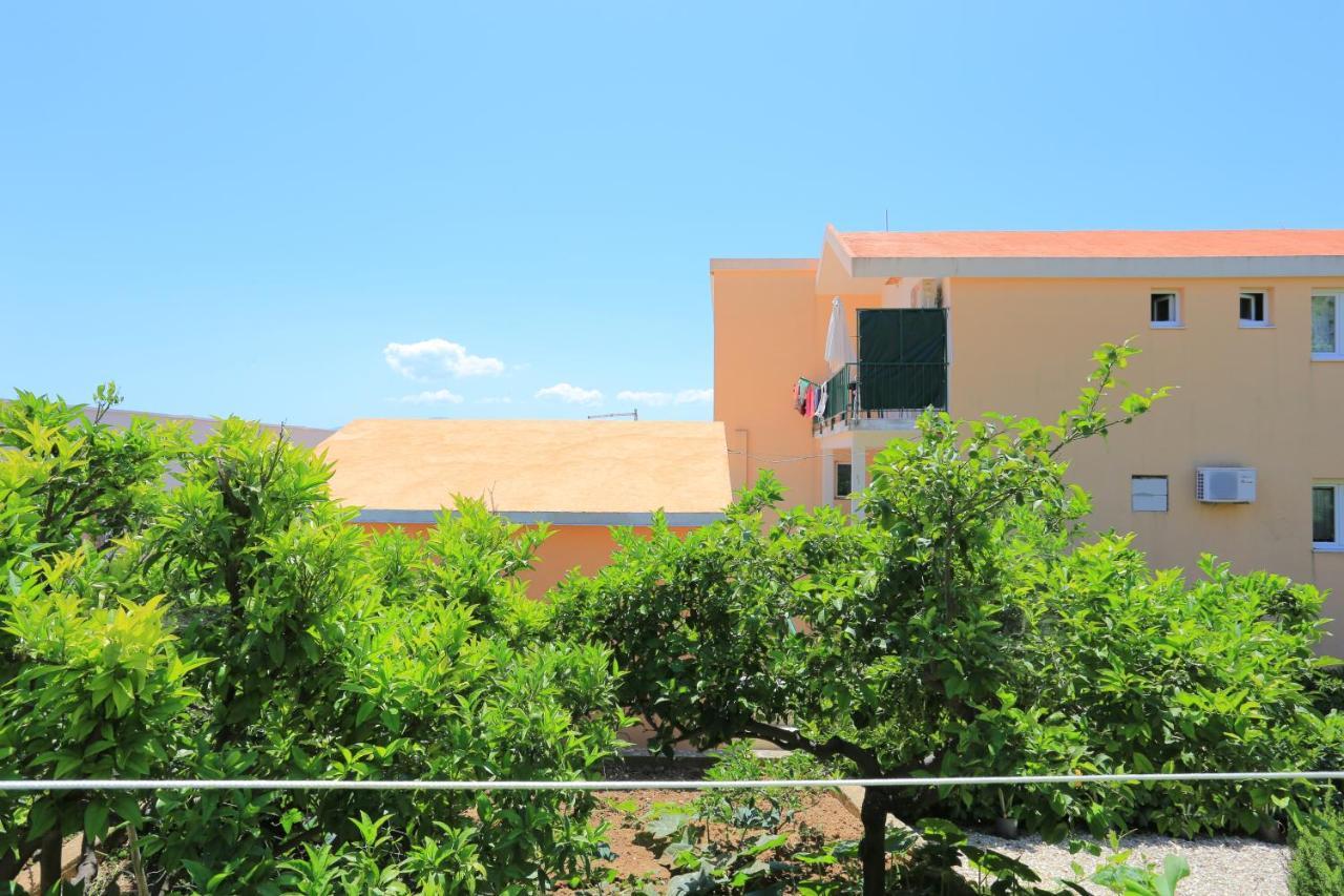 Apartments By The Sea Zivogosce - Blato, Makarska - 1057 Blato  Ngoại thất bức ảnh