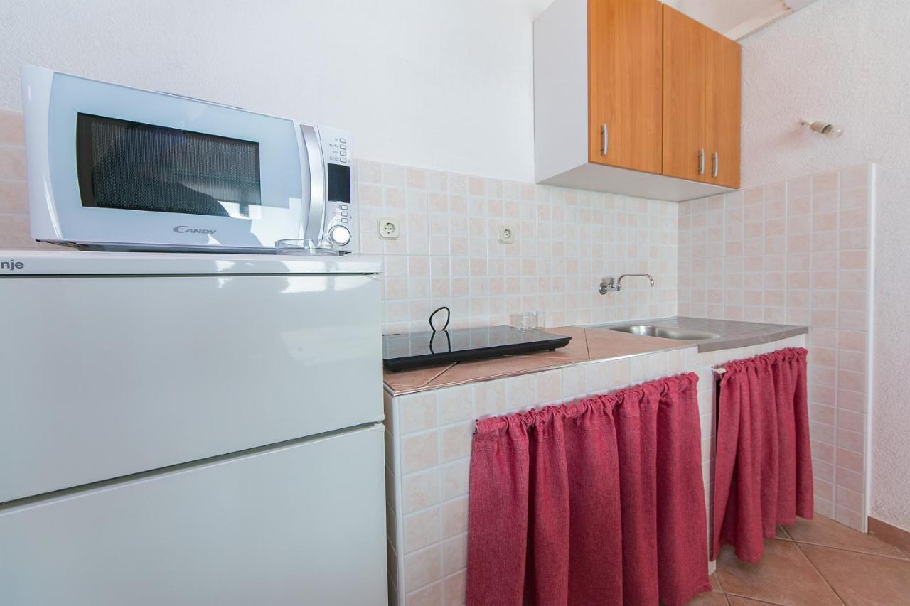 Apartments By The Sea Zivogosce - Blato, Makarska - 1057 Blato  Ngoại thất bức ảnh
