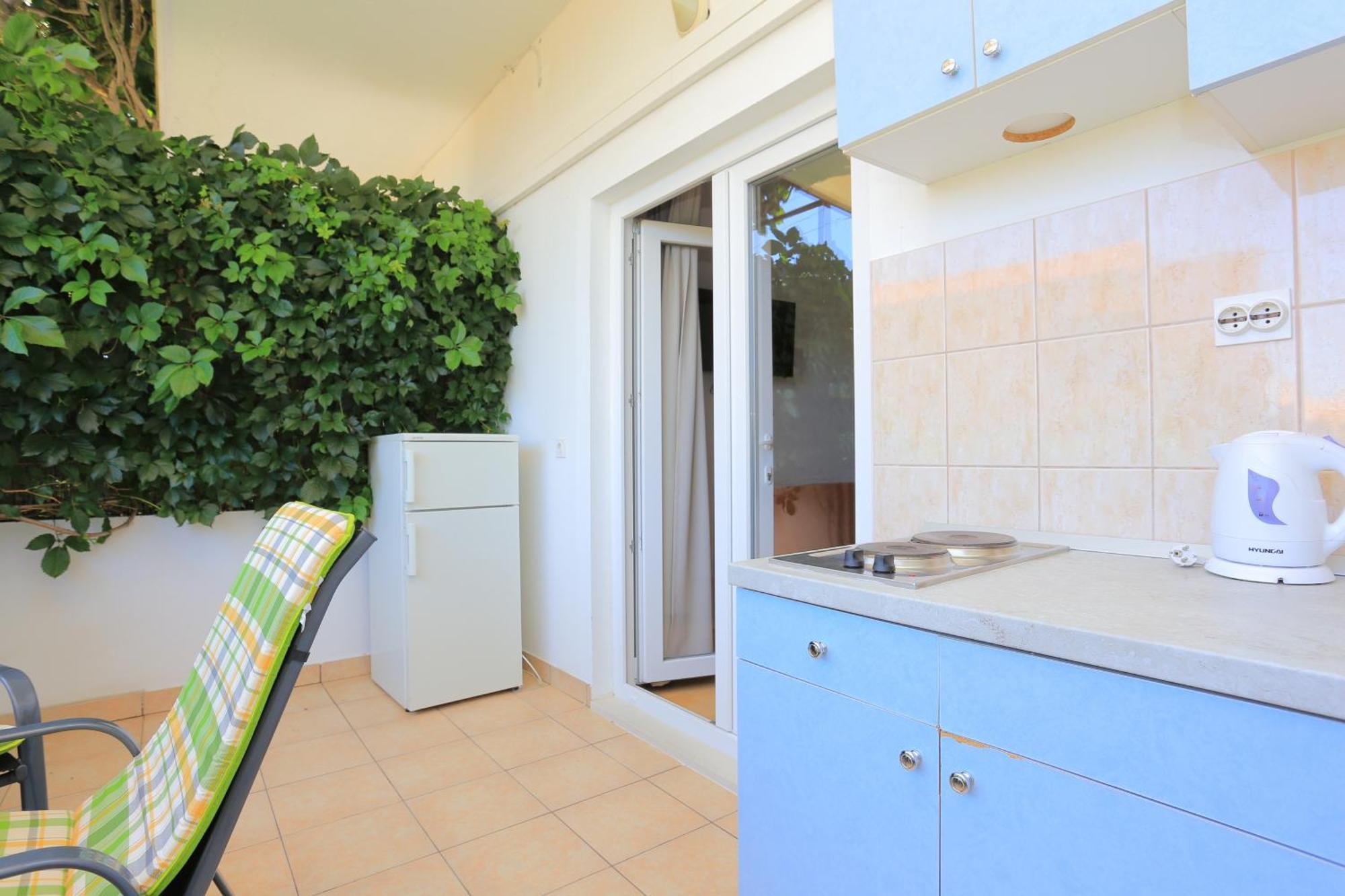 Apartments By The Sea Zivogosce - Blato, Makarska - 1057 Blato  Phòng bức ảnh