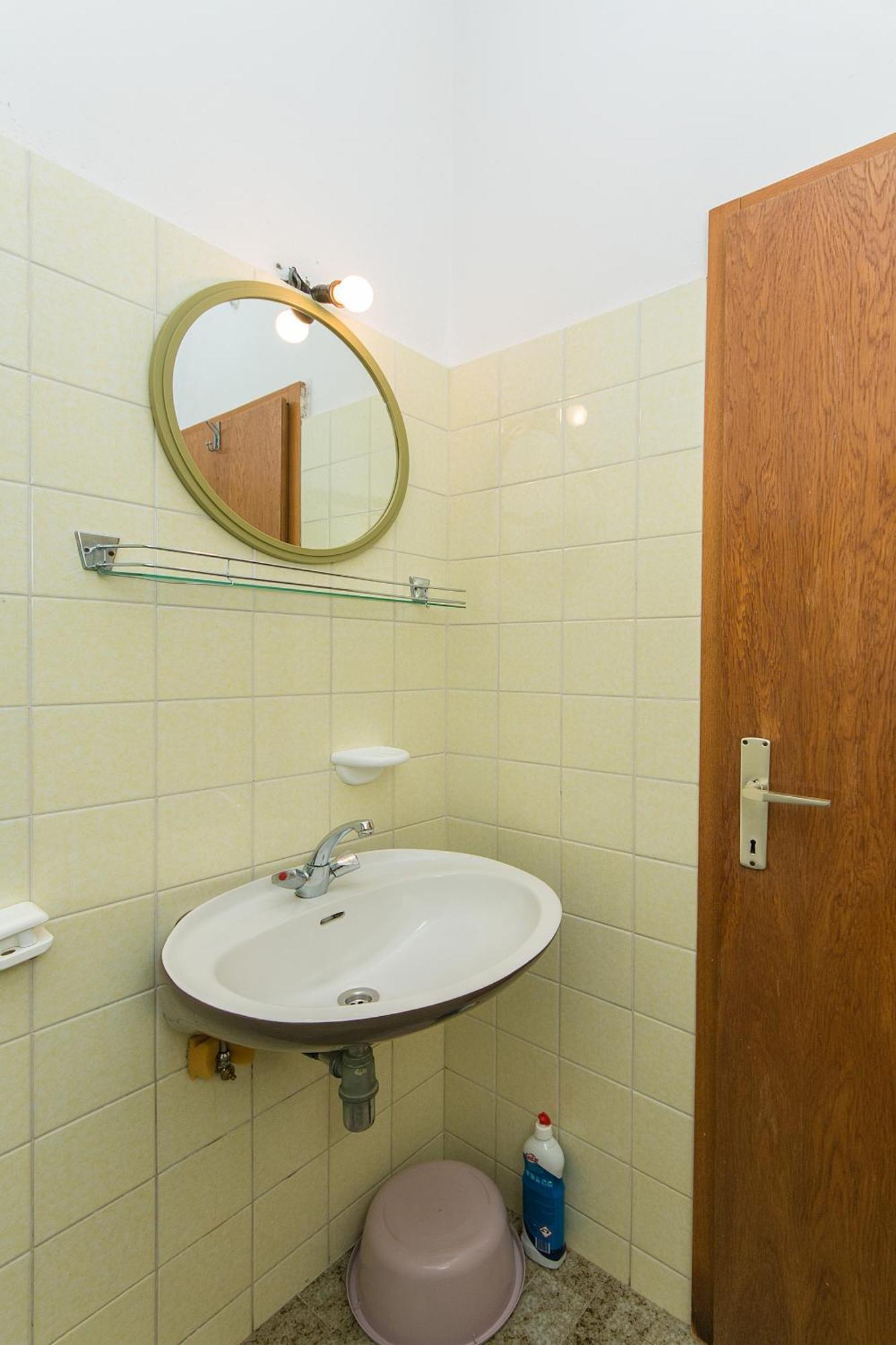 Apartments By The Sea Zivogosce - Blato, Makarska - 1057 Blato  Phòng bức ảnh