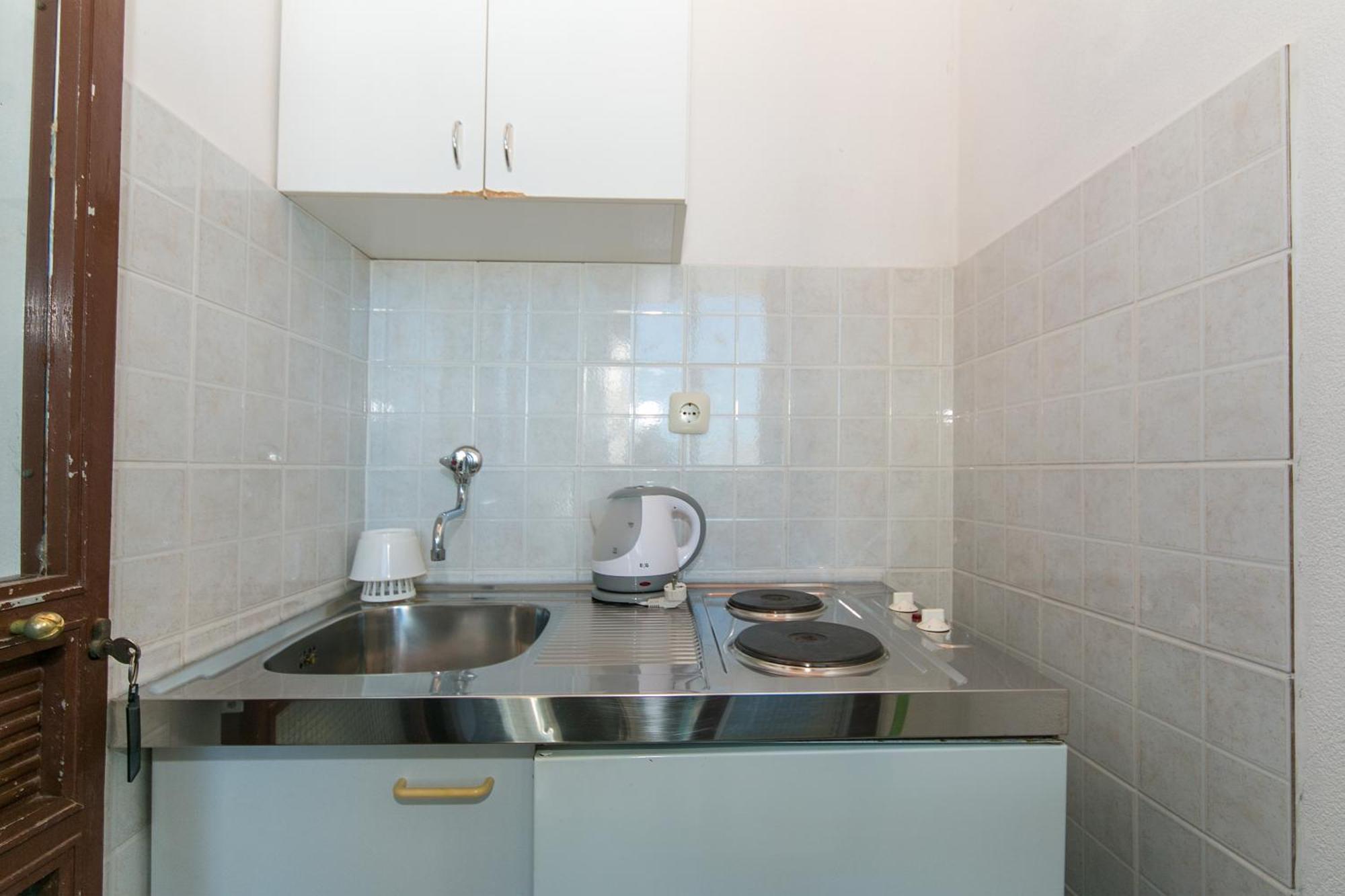 Apartments By The Sea Zivogosce - Blato, Makarska - 1057 Blato  Phòng bức ảnh